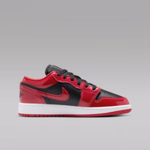 nike màu đỏ